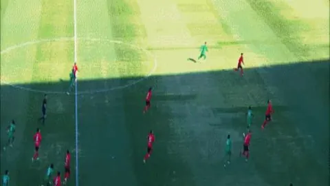 【英超风云突变】新帅执掌，能否力挽狂澜？揭秘本场比赛数据背后的悬念！